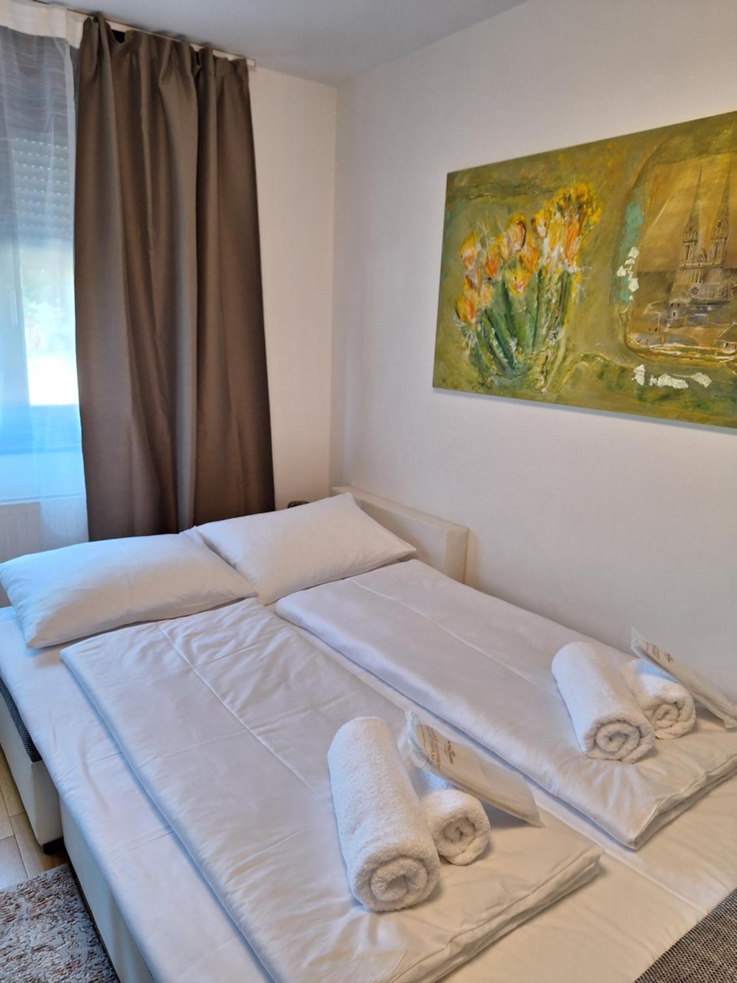 Apartman Lory, Zagreb, Downtown, With Own Parking In The Garage Luaran gambar