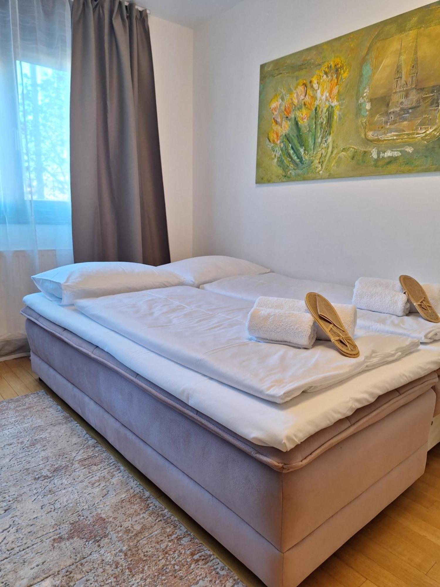 Apartman Lory, Zagreb, Downtown, With Own Parking In The Garage Luaran gambar